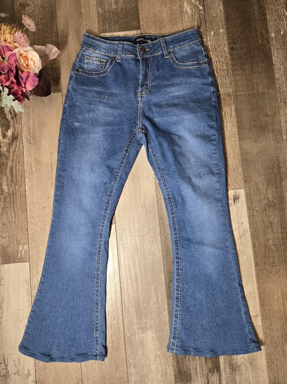 Bamboo Jeans Blue Stretchy Flare Cropped High-Rise Juniors Size 7 NWOT